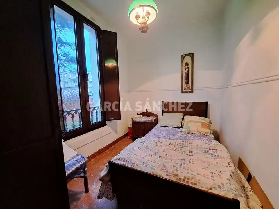 Dormitori de Casa o xalet en venda en Boiro amb Jardí privat i Traster