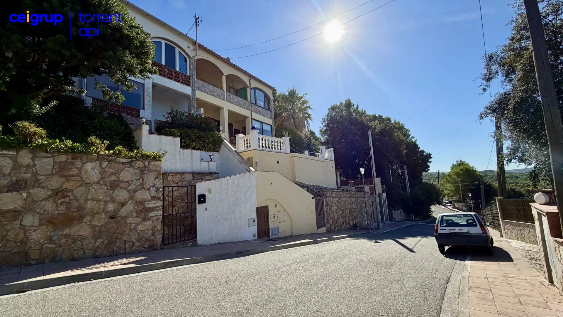 Casa aparellada amb terrassa en venda a Els Masos de Pals, imagen 22