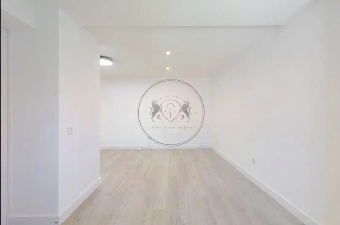 Flat for sale in Valdemoro  with Air Conditioner and Heating
