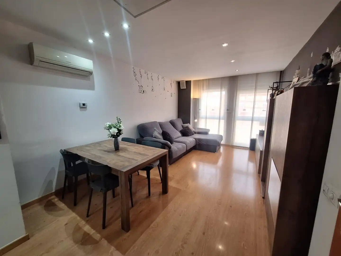 Flat with lift for sale in Centre - Sant Oleguer, imagen 5