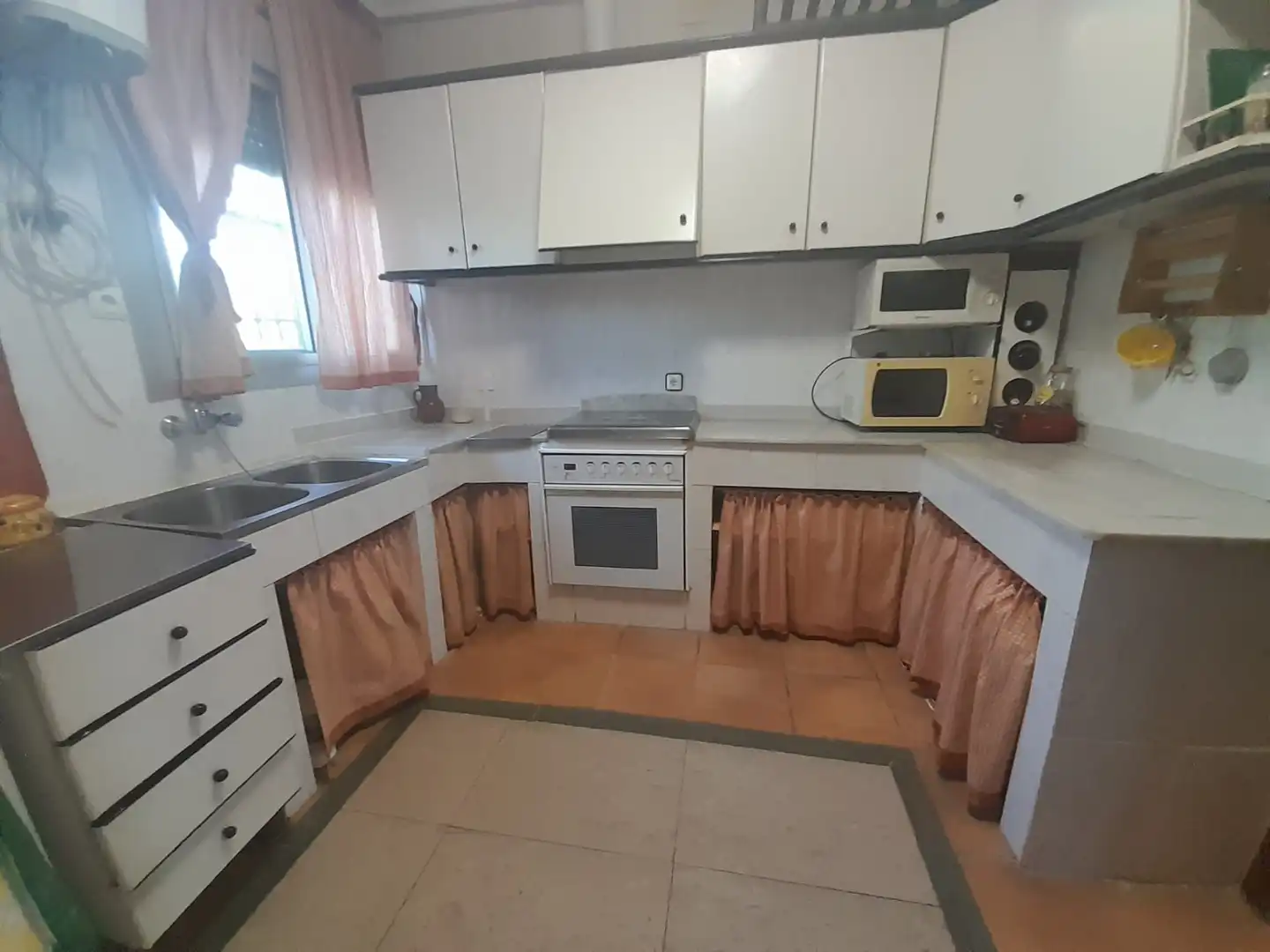 House with pool for sale in Carretera de Villamayor, imagen 8