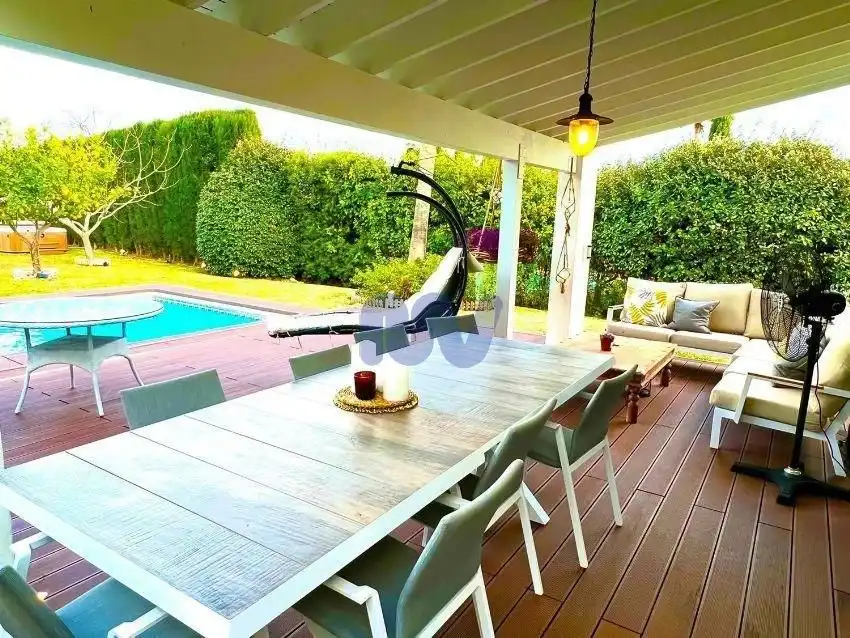 Casa amb piscina en venda a El Mirador, imagen 6