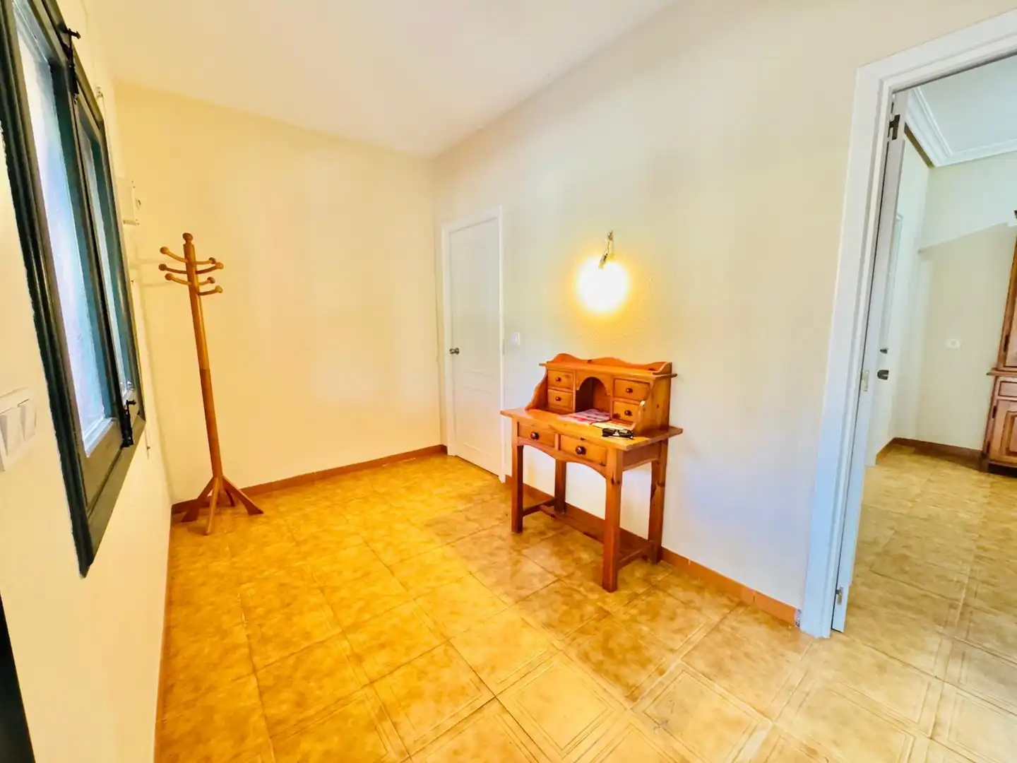 Houses for sale in Algeciras  with Private garden and Swimming Pool