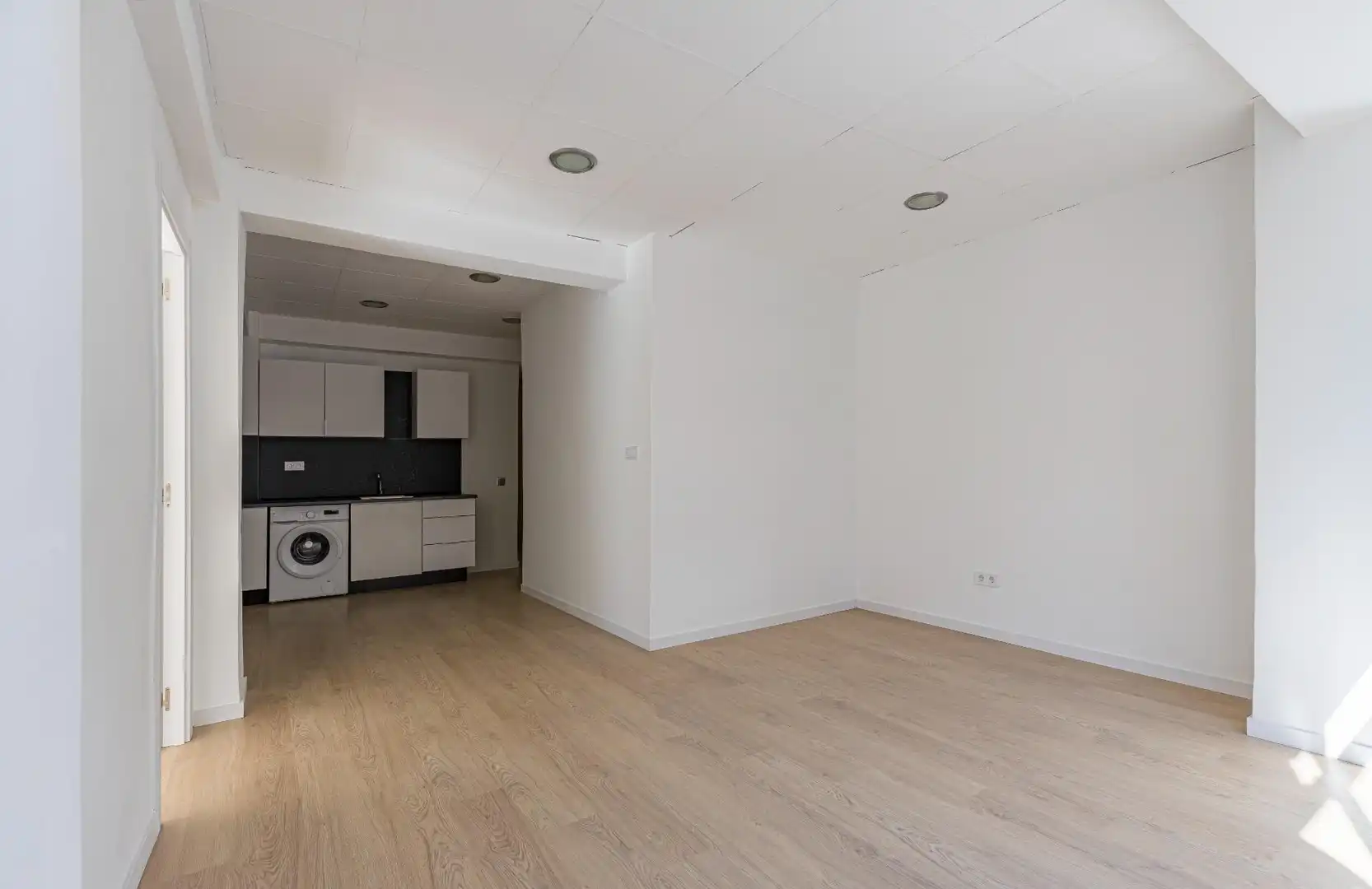 Flat for sale in Murcia  with Air Conditioner