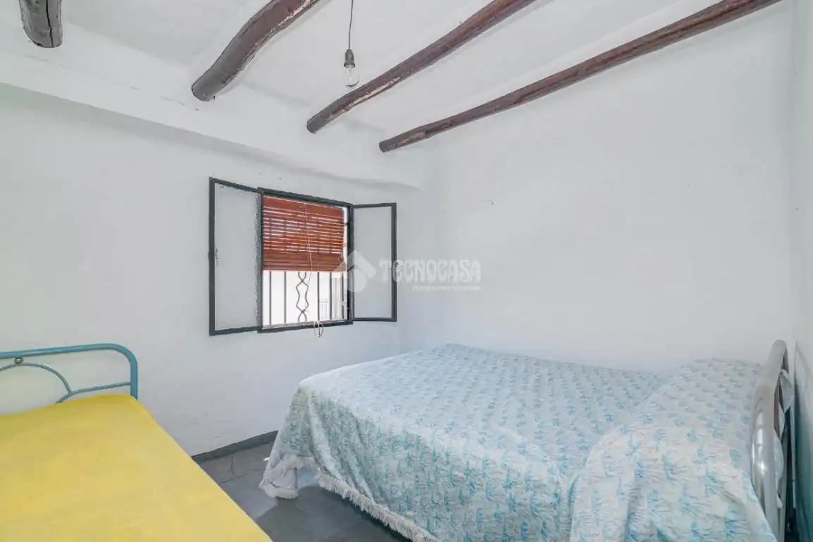 Dormitori de Casa adosada en venda en Loja