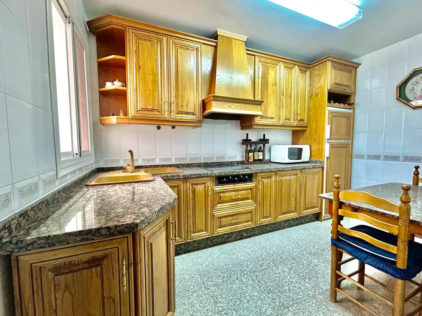 Cocina de Casa adosada en venta en Paterna del Río con Calefacción, Terraza y Trastero