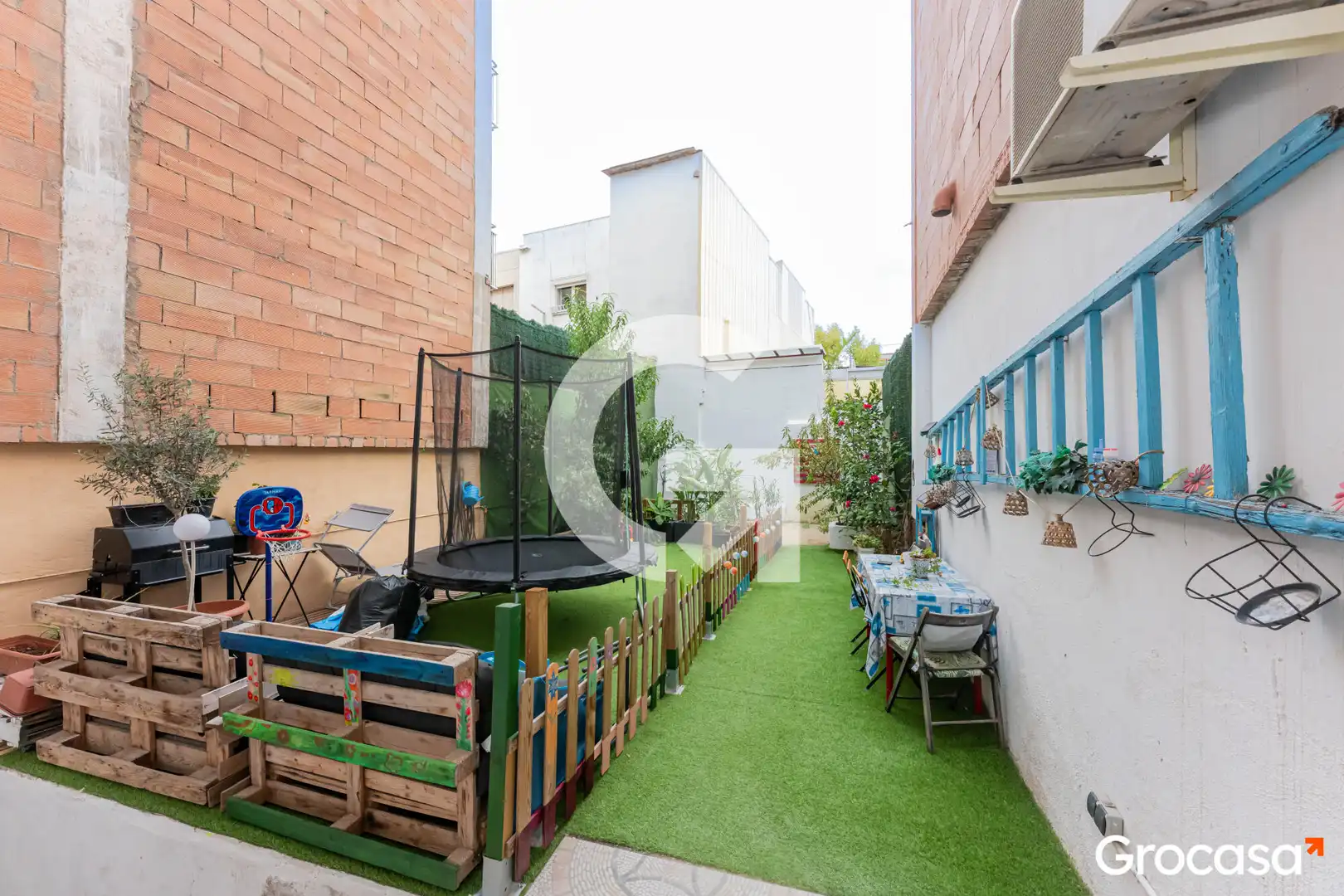 Casa con terraza en venta en La Gavarra