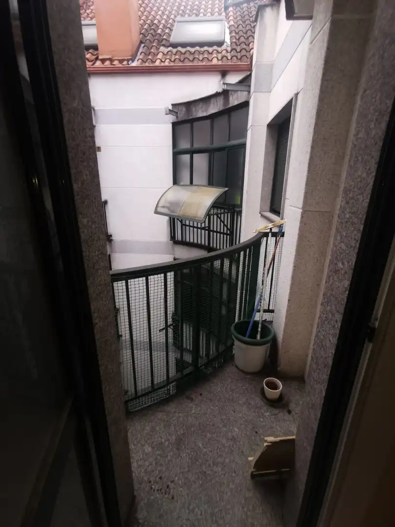 Terraza de Dúplex en venta en Ourense Capital  con Calefacción, Parquet y Horno