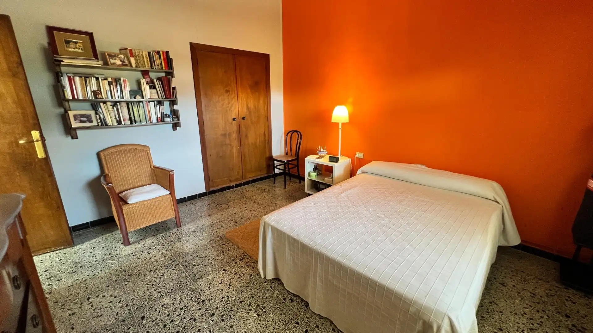 Dormitori de Casa o xalet en venda en Castellón de la Plana / Castelló de la Plana amb Aire condicionat, Calefacció i Jardí privat