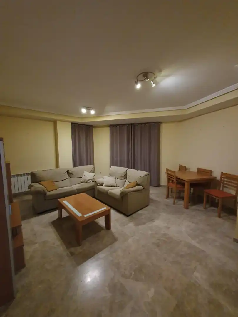 Sala d'estar de Dúplex en venda en Ciudad Real amb Aire condicionat, Calefacció i Terrassa