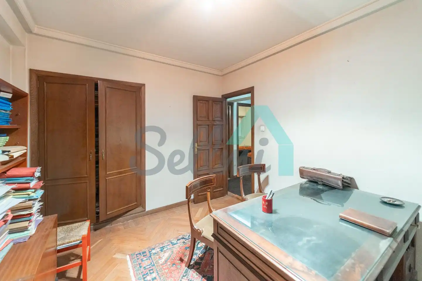 Piso en venta en Oviedo  con Calefacción y Parquet