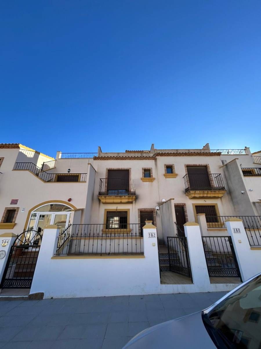 Exterior view of Single-family semi-detached for sale in Pilar de la Horadada  with Heating, Terrace and Storage room