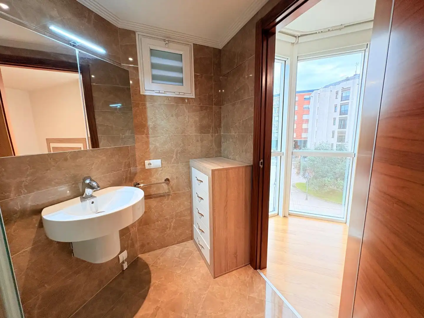 Flat with lift for sale in Calle MSP, imagen 16