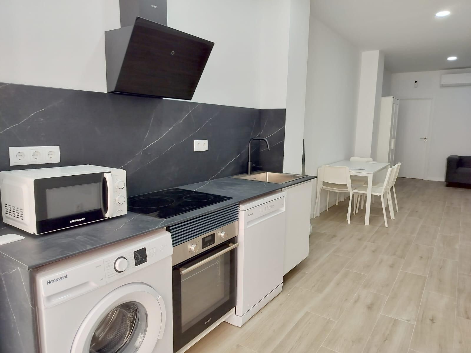 Cuina de Planta baixa en venda en Burjassot amb Aire condicionat