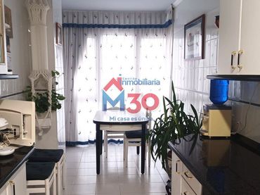 Appartamento con ascensore in vendita a Centro