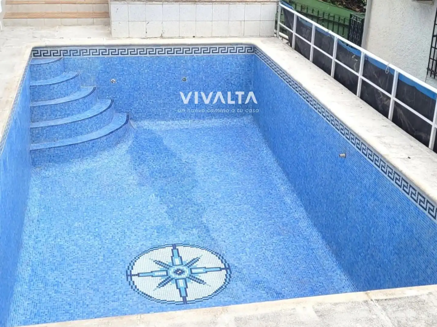 Piscina de Casa o chalet en venta en Perales de Tajuña con Aire acondicionado, Calefacción y Terraza