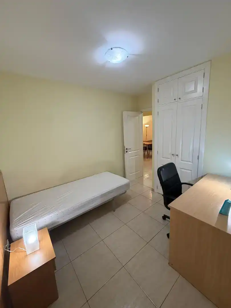 Bedroom of Flat for rent in San Cristóbal de la Laguna  with Balcony