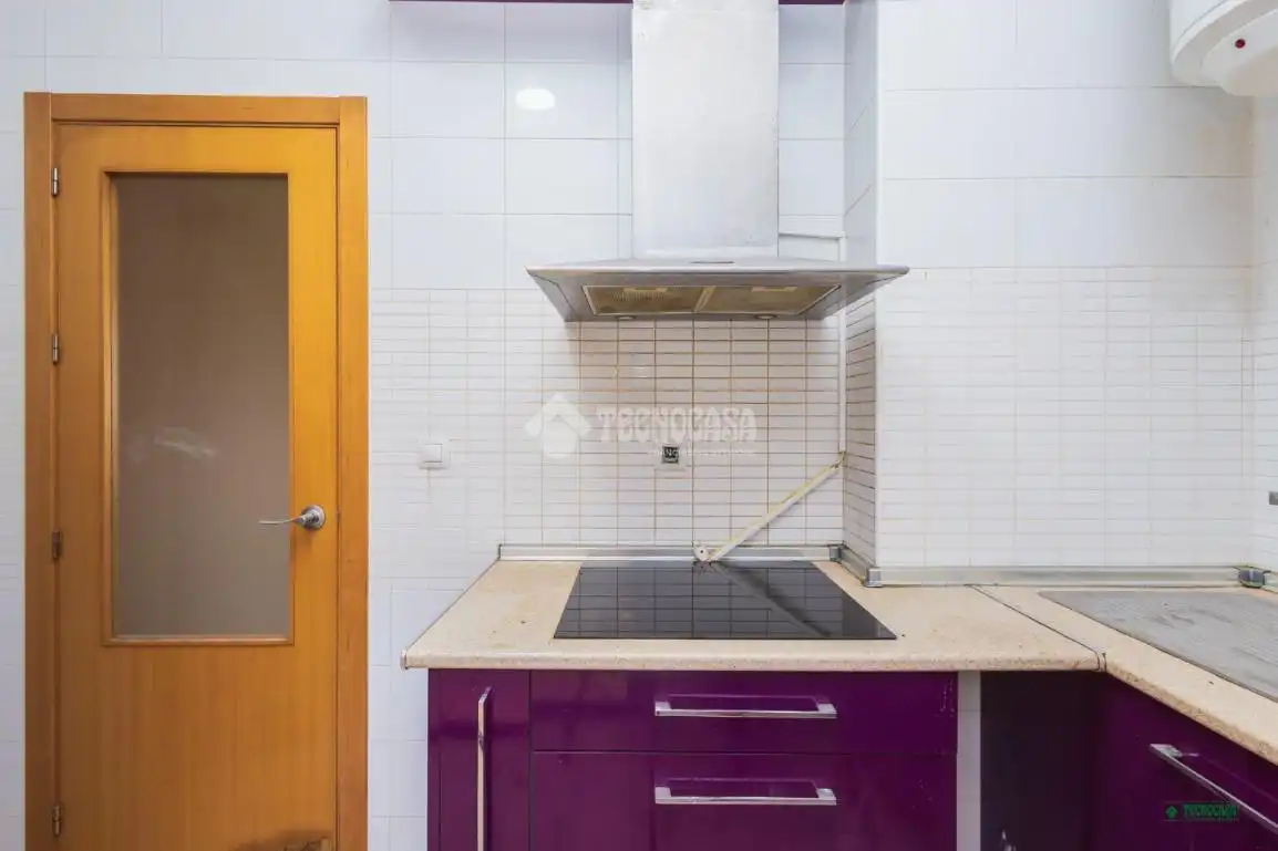 Cocina de Piso en venta en Costacabana - Loma Cabrera