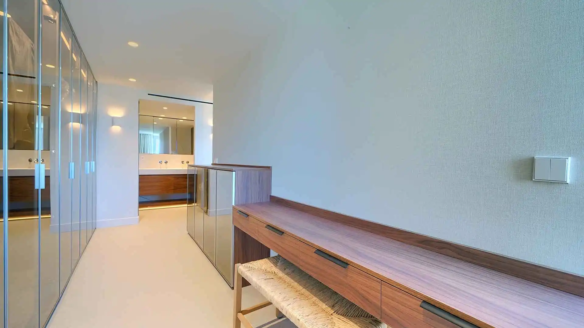 Attic for sale in Marbella  with Air Conditioner, Terrace and Storage room