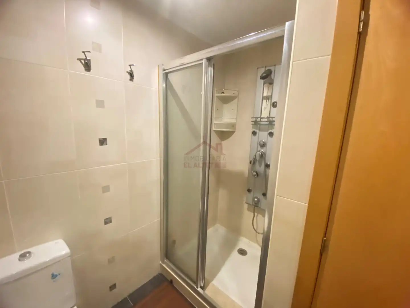 Bany de Pis en venda en Elche / Elx amb Aire condicionat, Calefacció i Forn