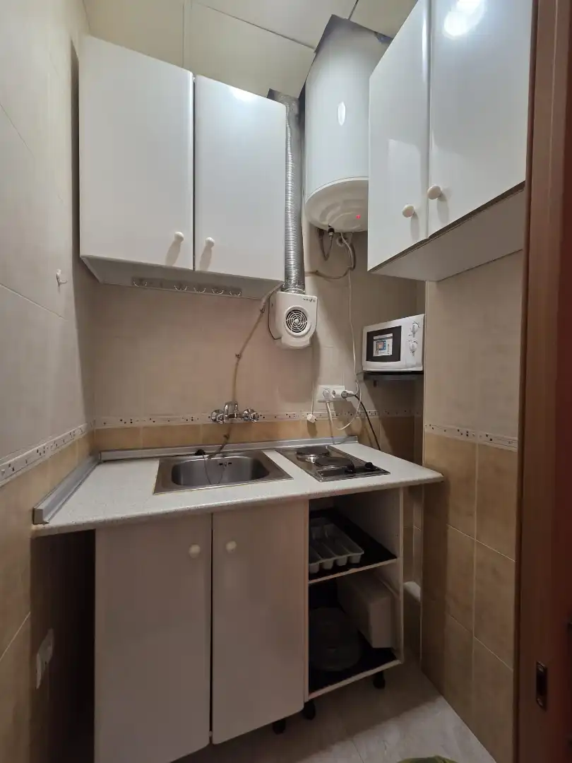 Study for rent in Plaza de Fortuny, 24, San Matías - Realejo