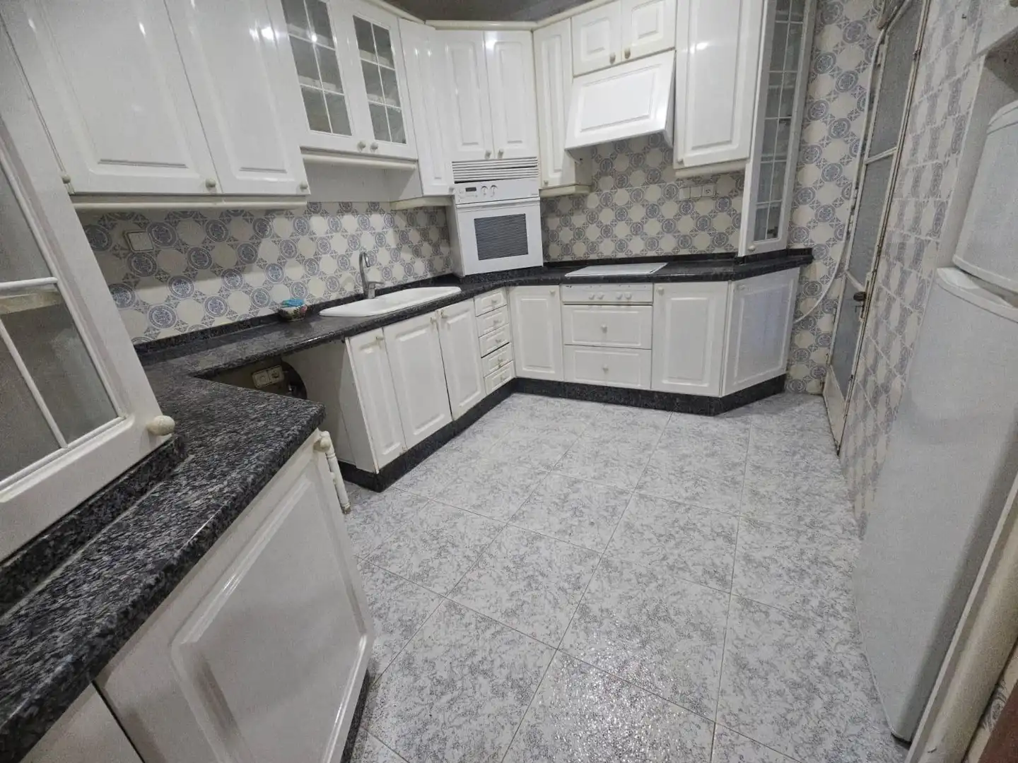 Cuina de Apartament en venda en Catarroja amb Terrassa i Traster