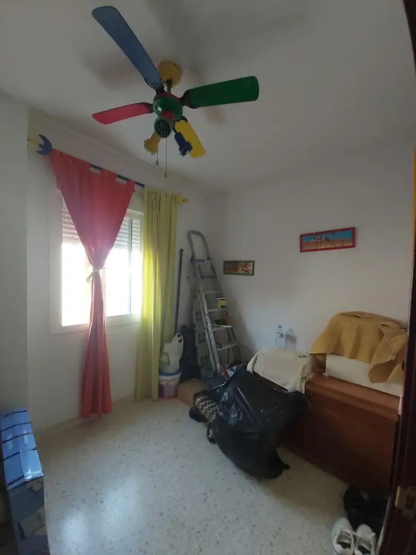 Schlafzimmer von Wohnung zum Verkauf in Utrera mit Klimaanlage, Abstellraum und Möbliert