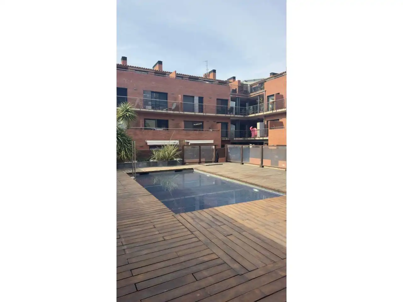 Piscina de Oficina de lloguer en Matadepera