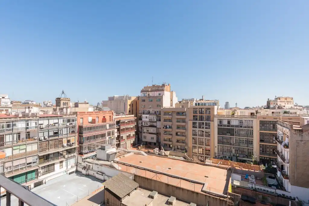 Apartment with terrace for sale in Eixample