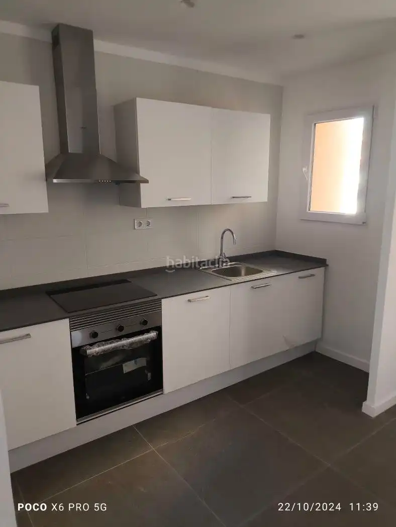 Piso con ascensor en venta en Carrer d'Urgell 26, imagen 3