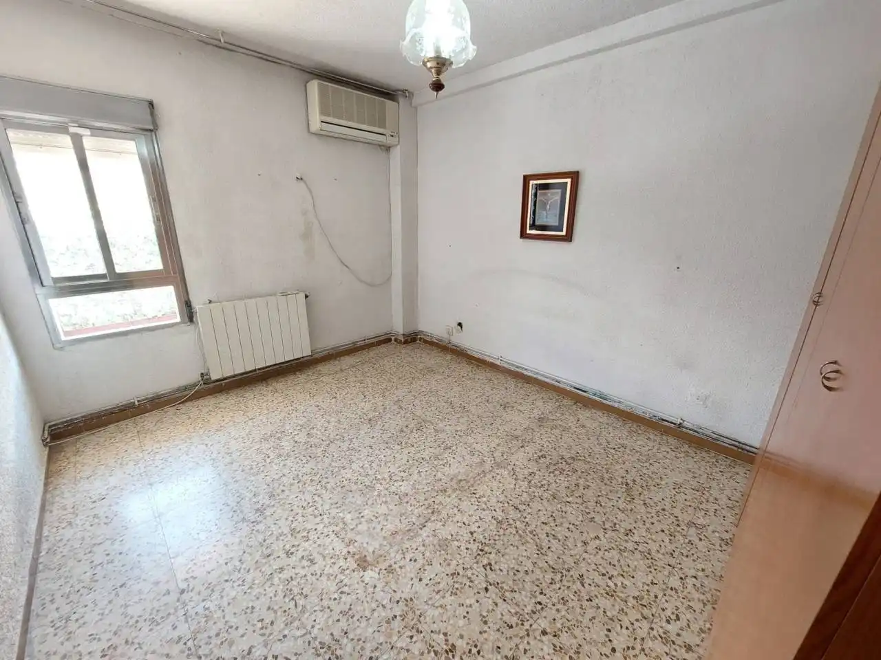 Schlafzimmer von Wohnung zum Verkauf in Fuenlabrada mit Heizung