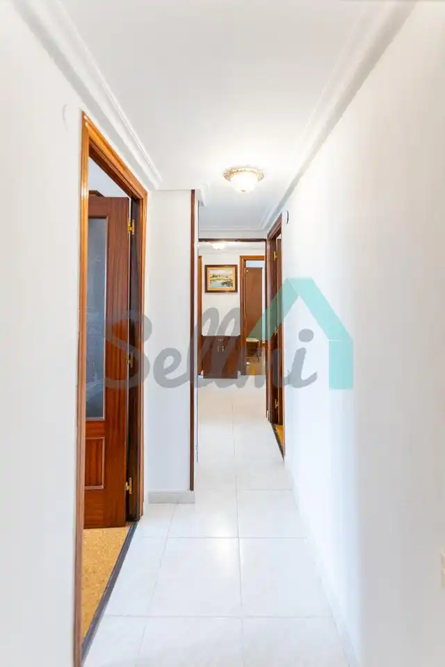 Wohnung zur Miete in Oviedo  mit Heizung, Parkett und Terrasse