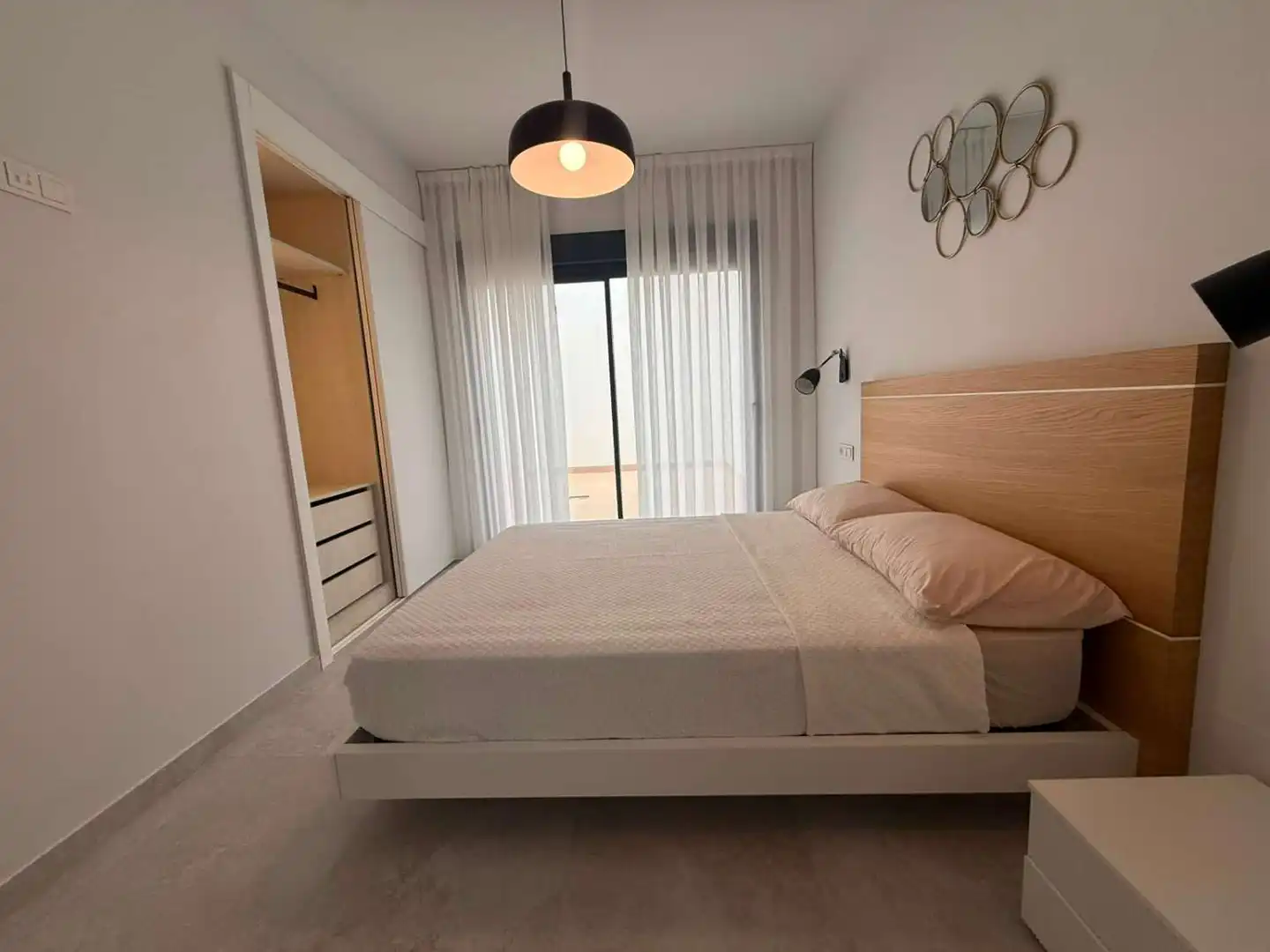 Dormitori de Casa o xalet en venda en Alicante / Alacant amb Aire condicionat, Traster i Piscina