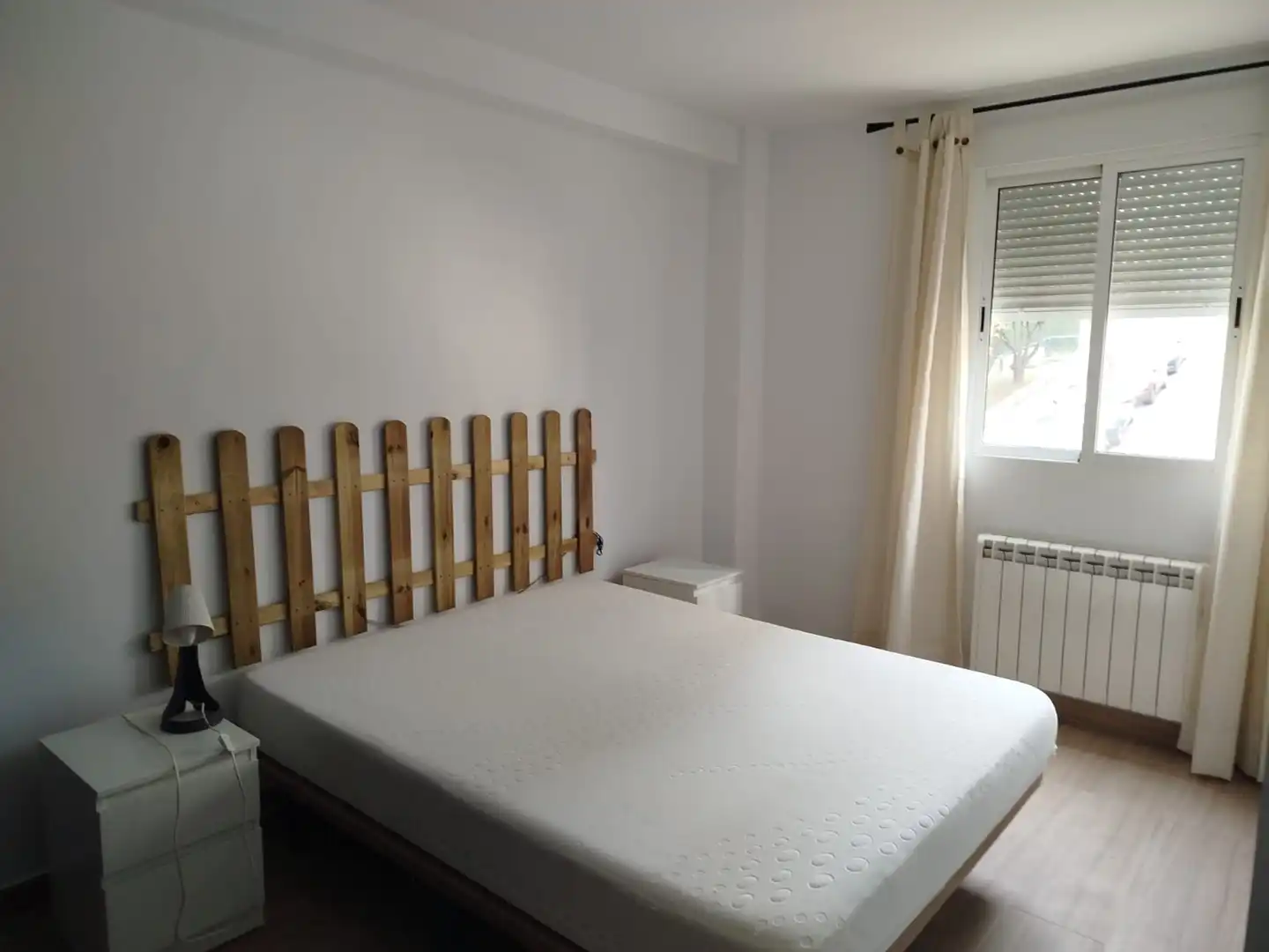 Bedroom of Flat for rent in Santander  with Heating, Furnished and Washing machine