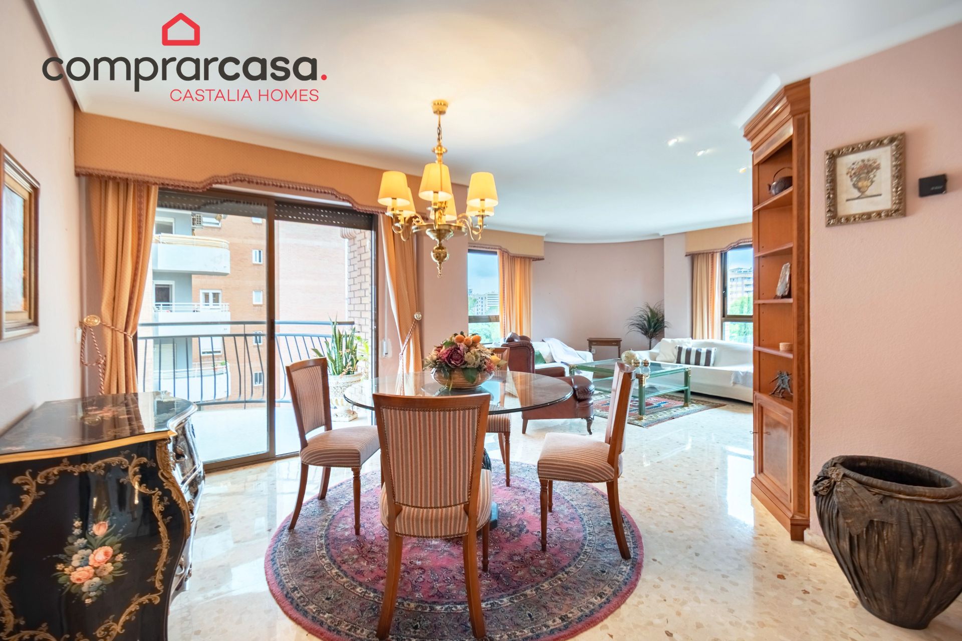Comedor de Piso en venta en Castellón de la Plana / Castelló de la Plana con Calefacción, Terraza y Trastero