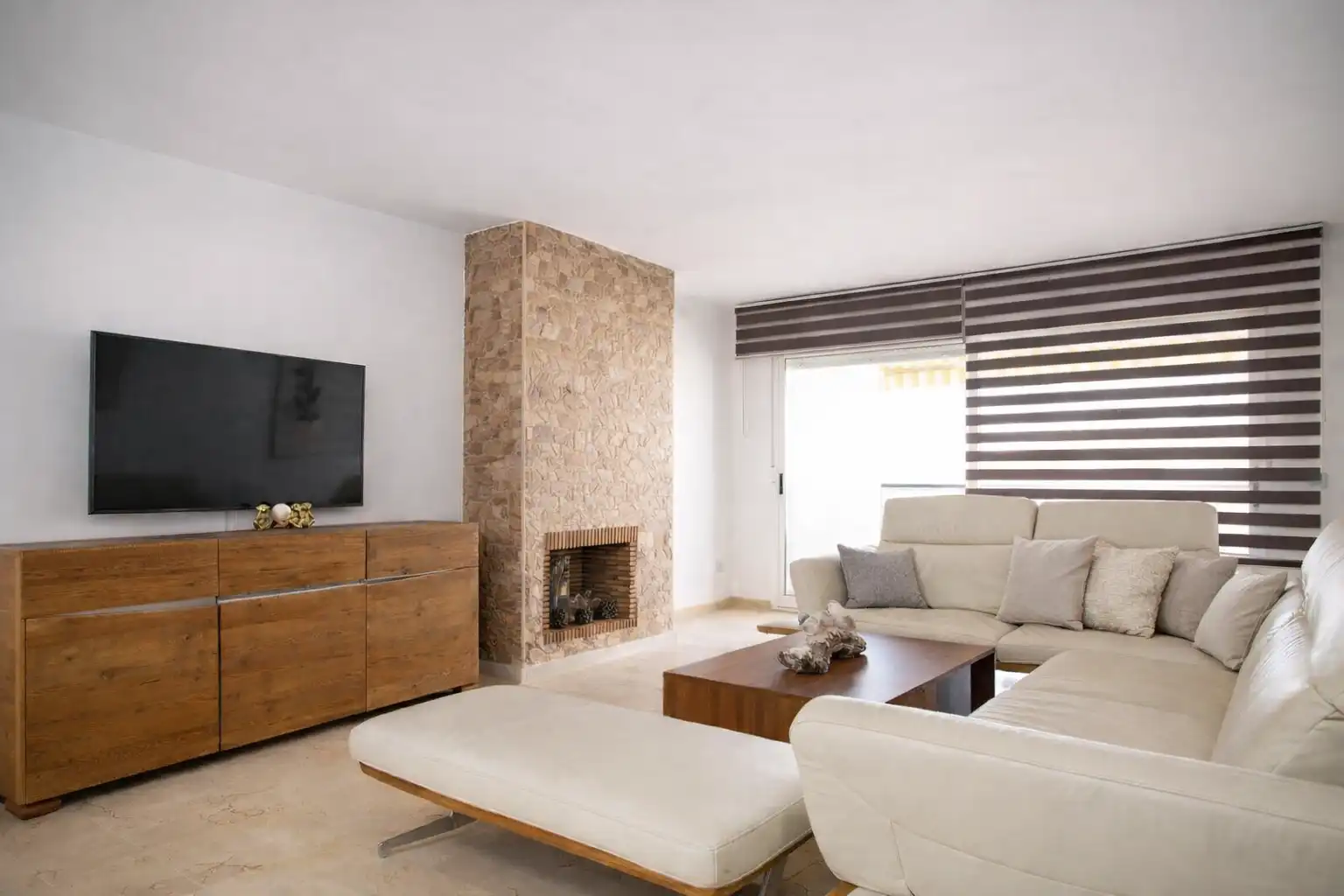 Apartament amb piscina en venda a San Pedro de Alcántara, imagen 2