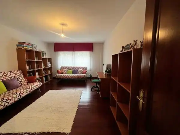 Casa con terraza en venta en Rúa Oliva, imagen 3