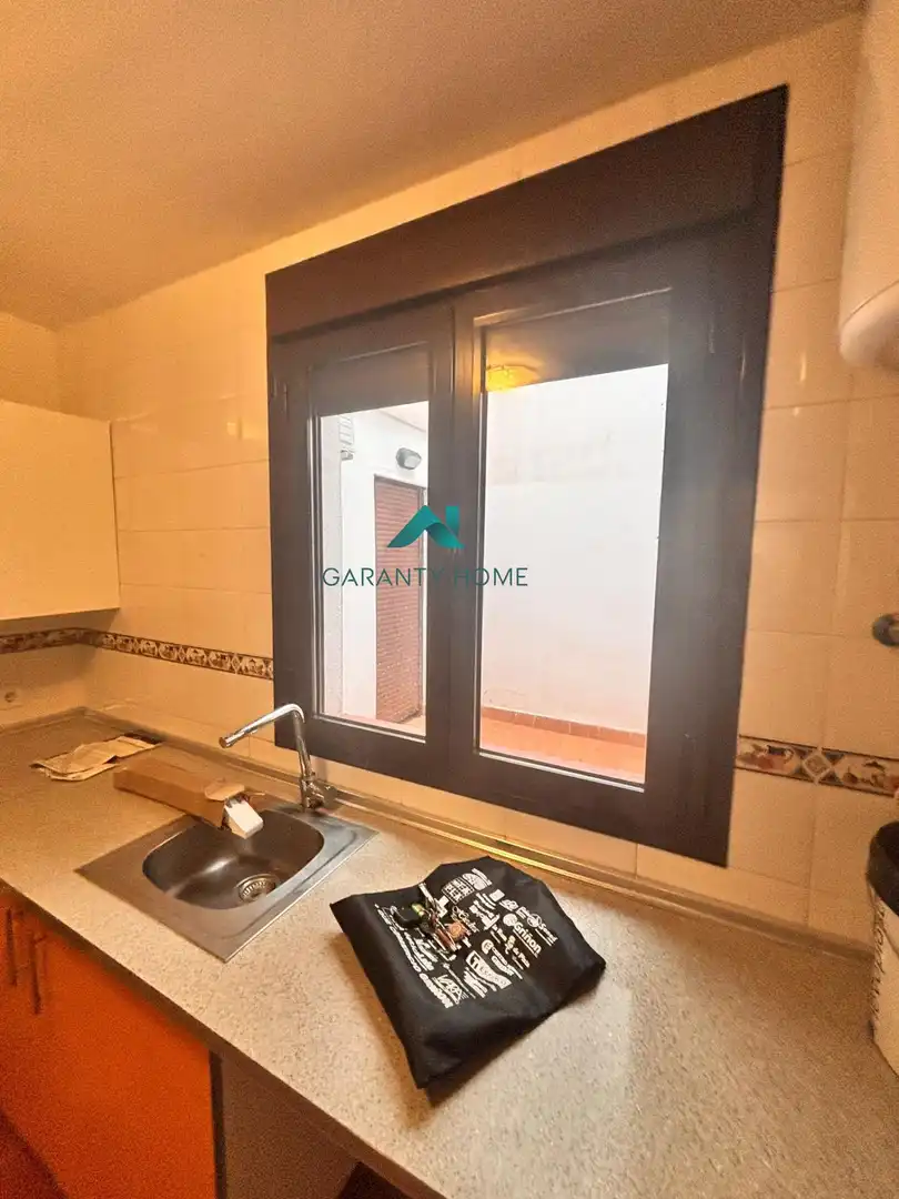 Vista exterior de Planta baja en venta en Toledo con Calefacción