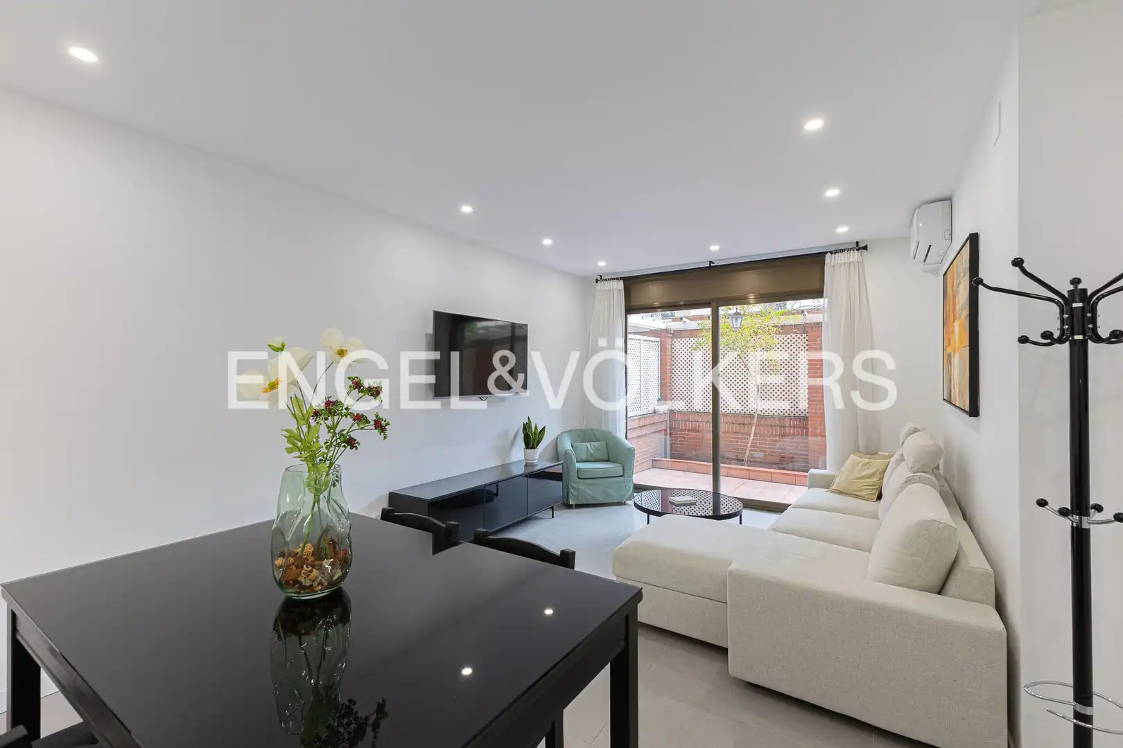 Living room of Flat for sale in Barcelona  with Air Conditioner, Heating and Terrace