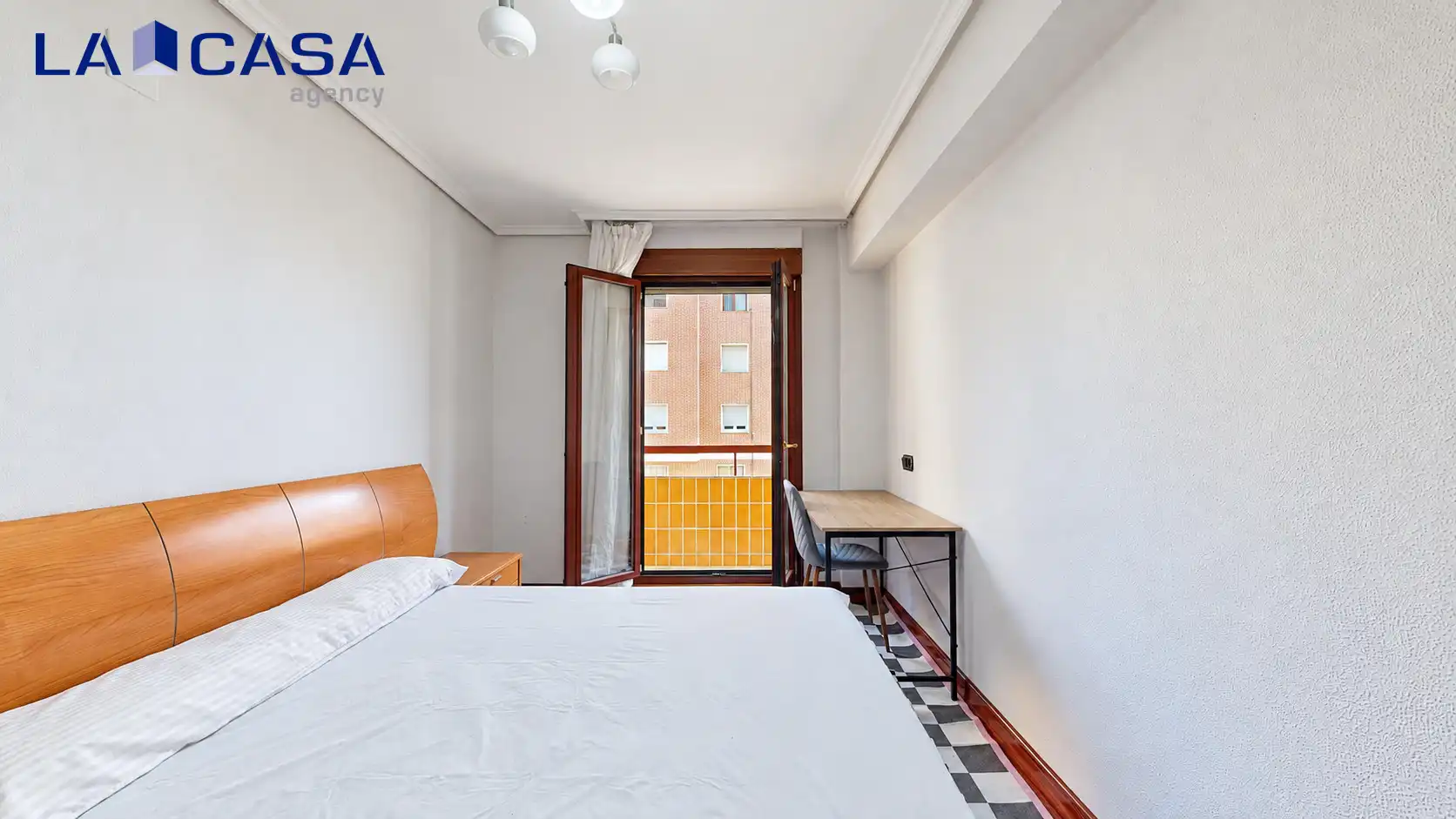 Habitación de Piso en venta en Erandio con Calefacción y Balcón
