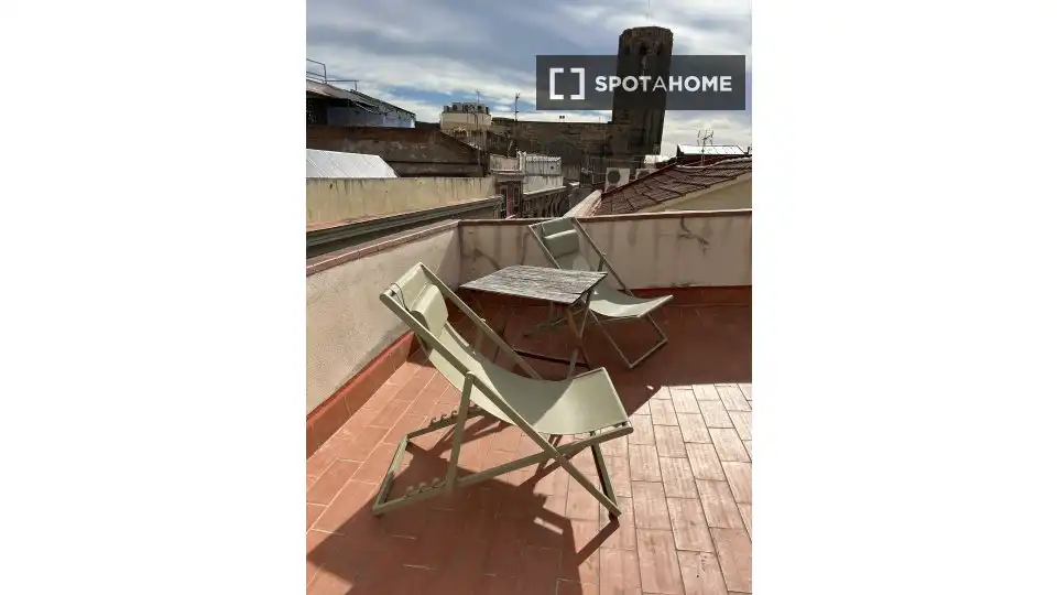 Piso con terraza en alquiler en Ciutat Vella, imagen 5