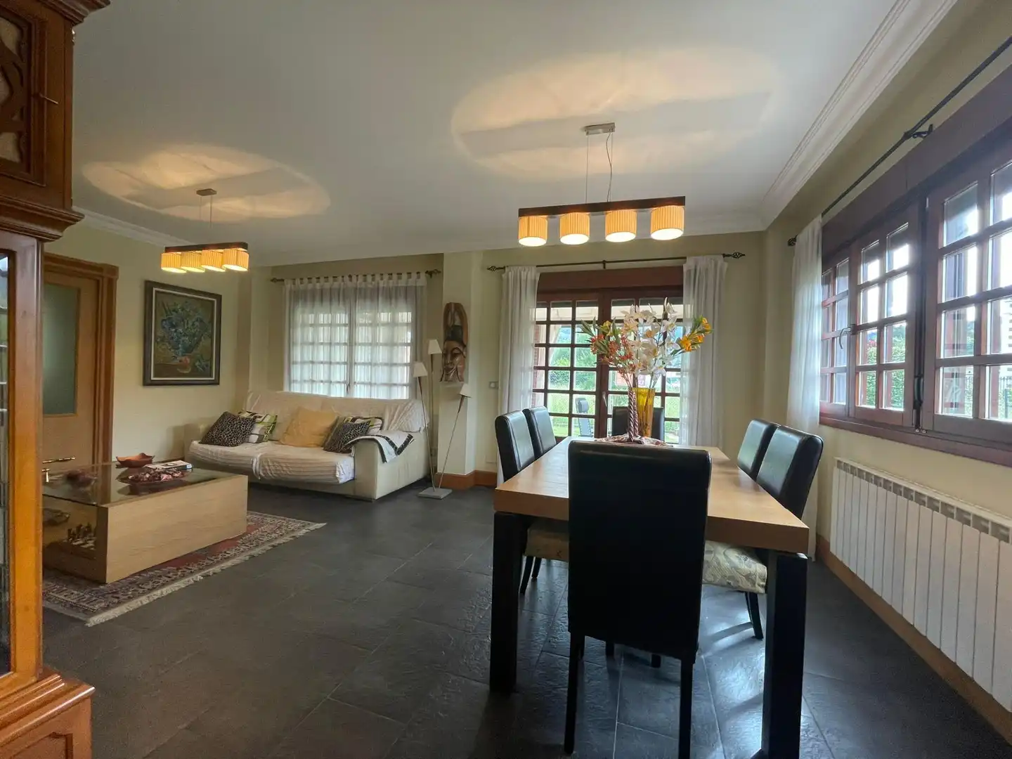 Comedor de Casa adosada en venta en Guriezo con Calefacción, Jardín privado y Terraza