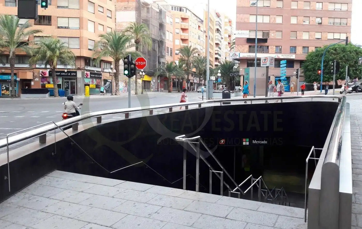 Flat with terrace for sale in PINTOR VELAZQUEZ, imagen 27