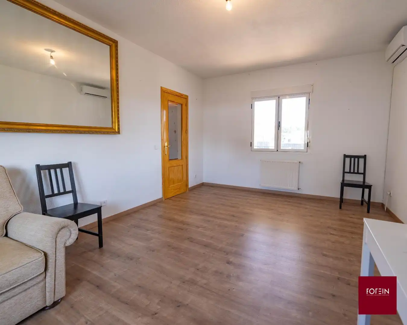 Living room of Houses for sale in Galápagos  with Air Conditioner, Heating and Private garden