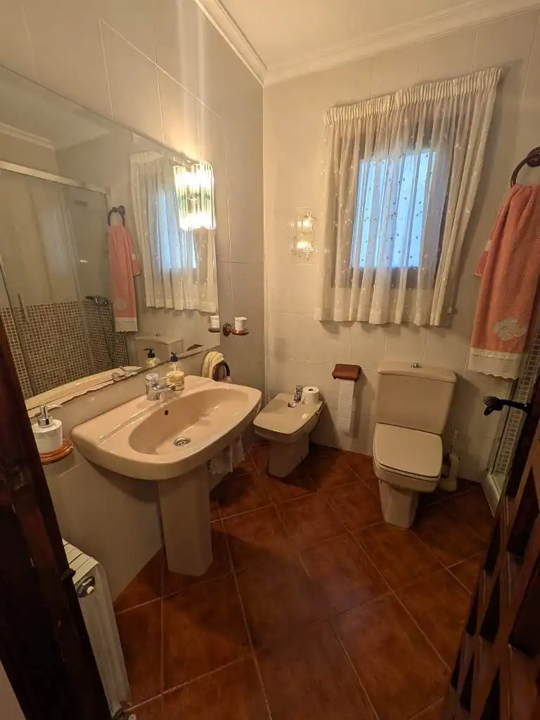 Bathroom of Houses for rent in Tibi  with Heating, Furnished and Internet