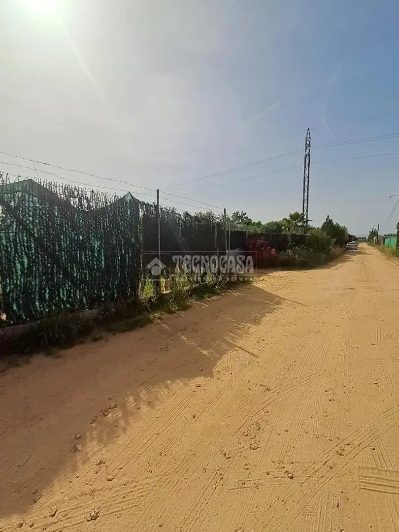 Finca rústica en venta en Carmona con Aire acondicionado, Calefacción y Amueblado