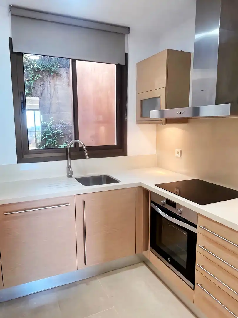 Flat with pool to rent in La Quinta, imagen 10