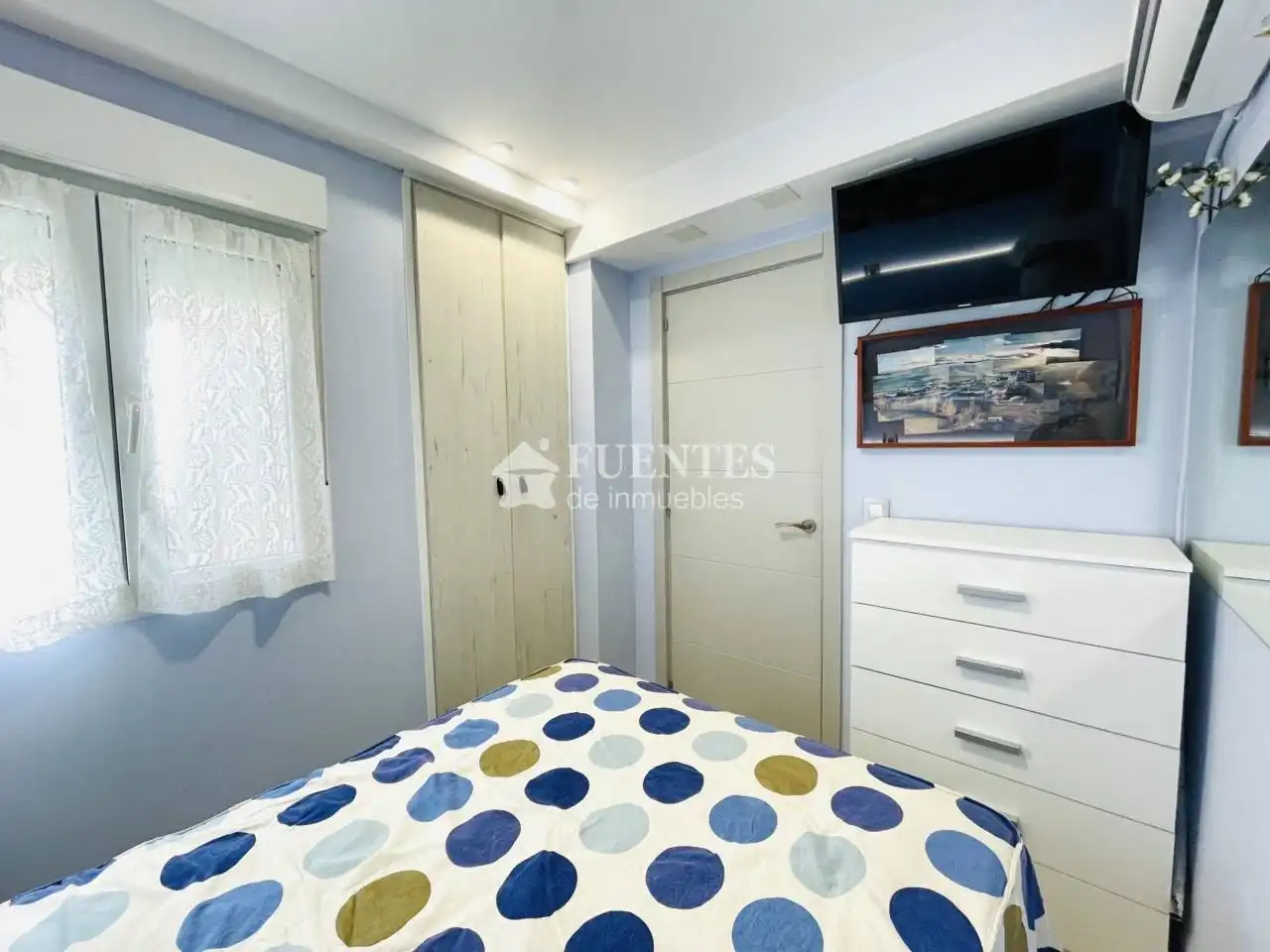 Habitación de Piso en venta en Alicante / Alacant con Aire acondicionado, Calefacción y Terraza