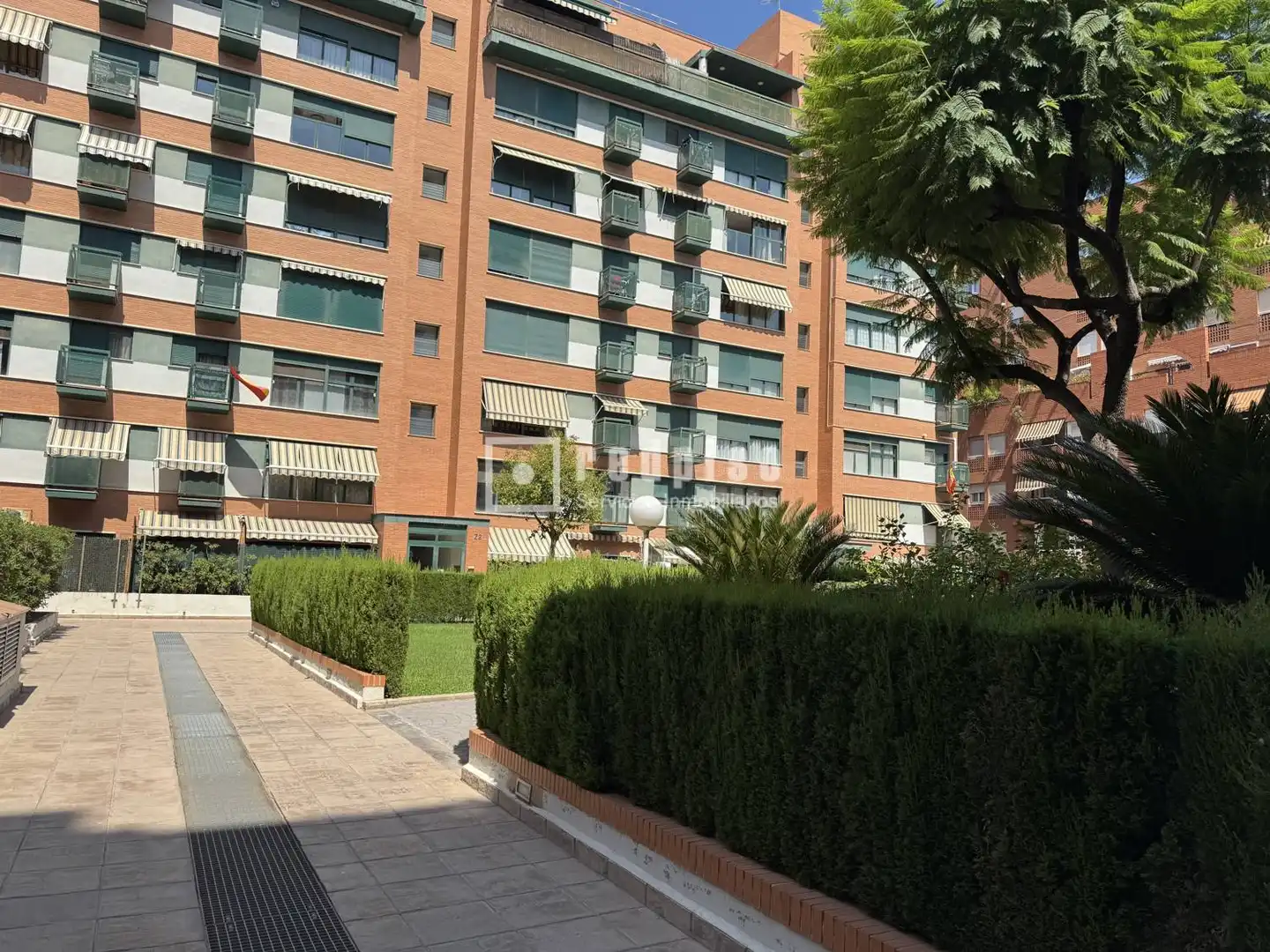 Exterior view of Flat for rent in Valencia  with Air Conditioner, Heating and Private garden