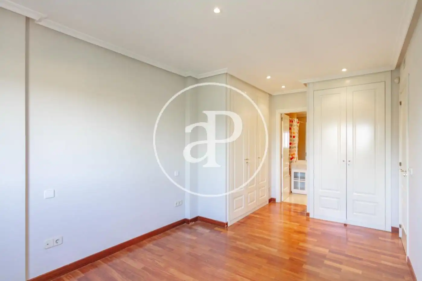 Bedroom of Flat for rent in La Moraleja  with Air Conditioner, Heating and Terrace